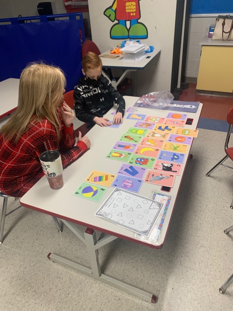 Matching Puzzle Letters
